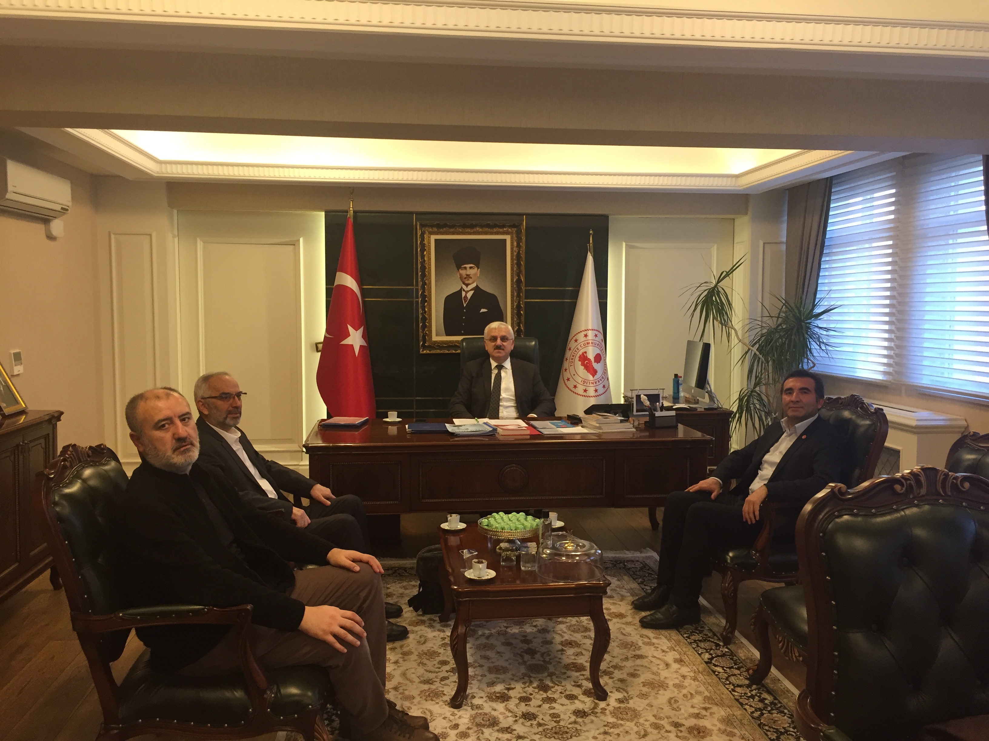 ÖĞ-DER SİVİL TOPLUMLA İLİŞKİLER GENEL MÜDÜRLÜĞÜNÜ ZİYARET ETTİ
